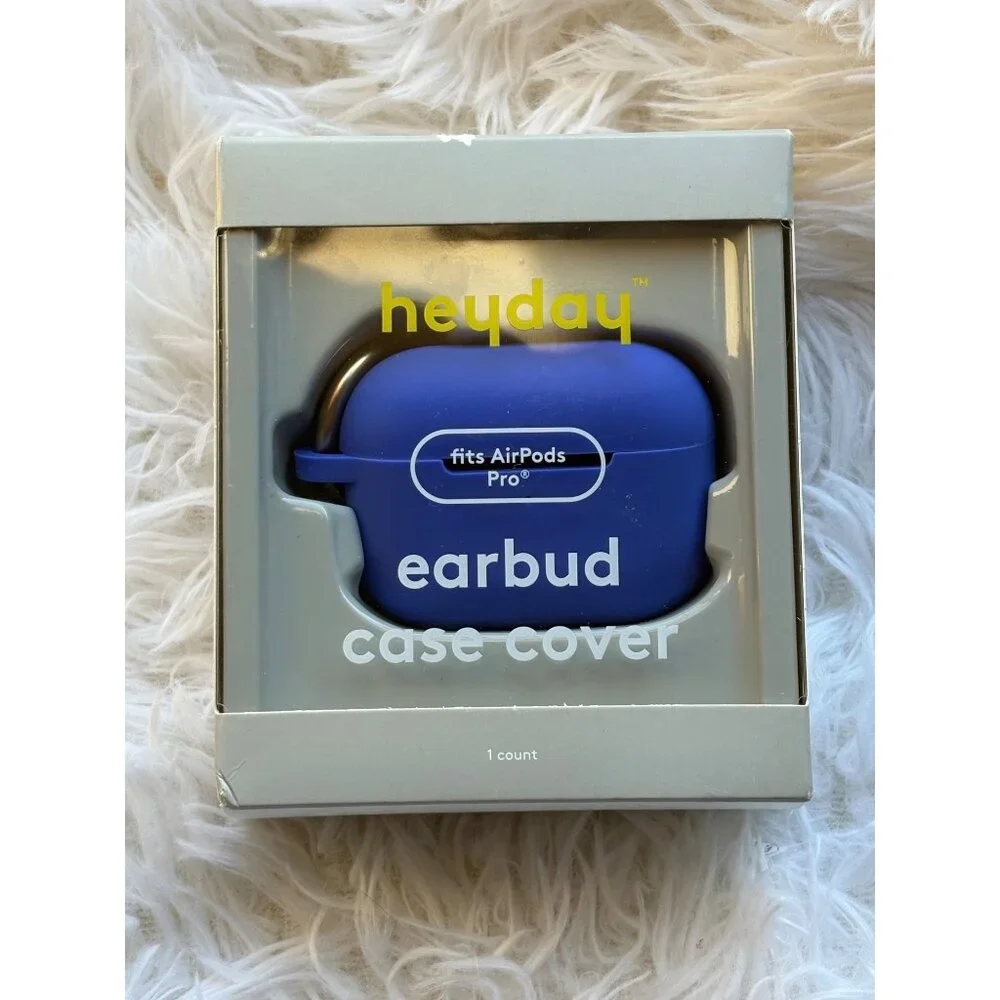 Heyday Blue Earbud Case Cover For AirPods Pro With Carabiner Clip Wireless Charg